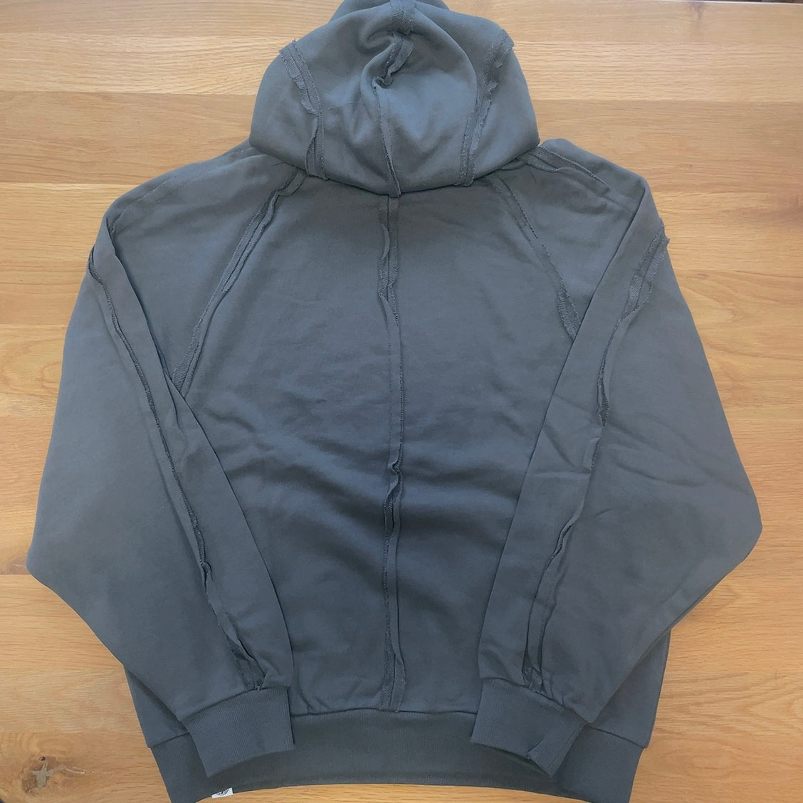 オーバーサイズ Tribal Hoodie チャコール